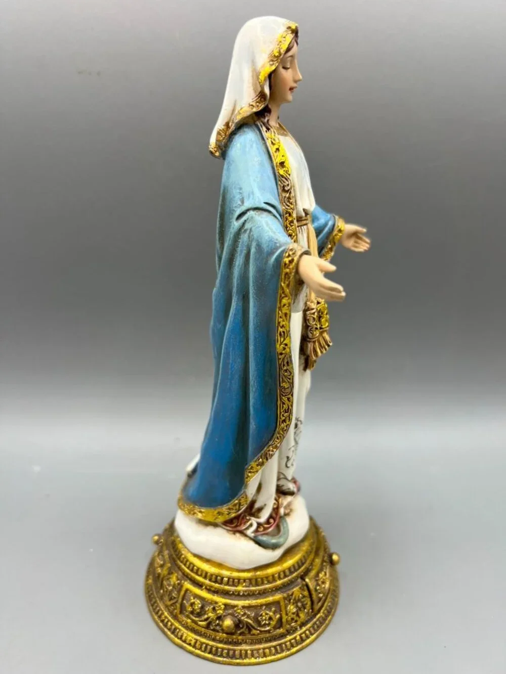 Virgin Mary Lady of Grace Figurine Prayer Scroll Hidden Drawer 8